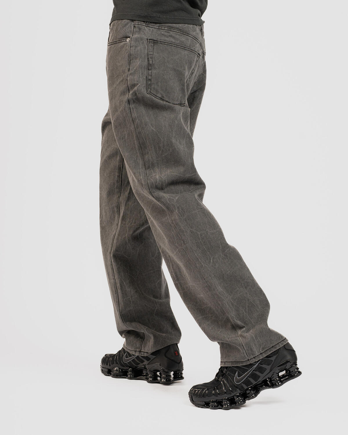 obey-classic-wrinkle-baggy-